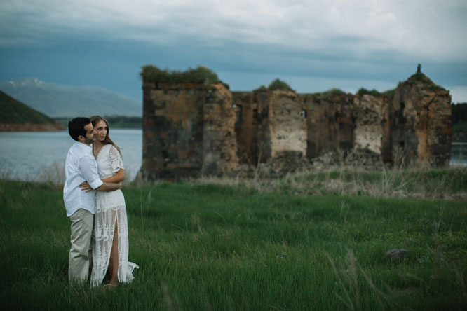 Marine and Mitch's Engagement Photoshoot