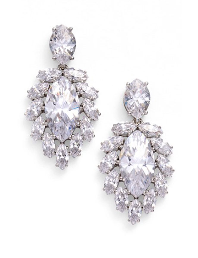 Wedding Accessories: Earrings