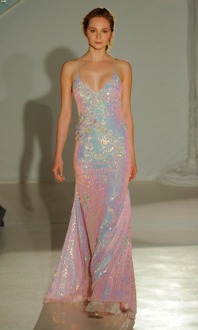 Holographic Colors